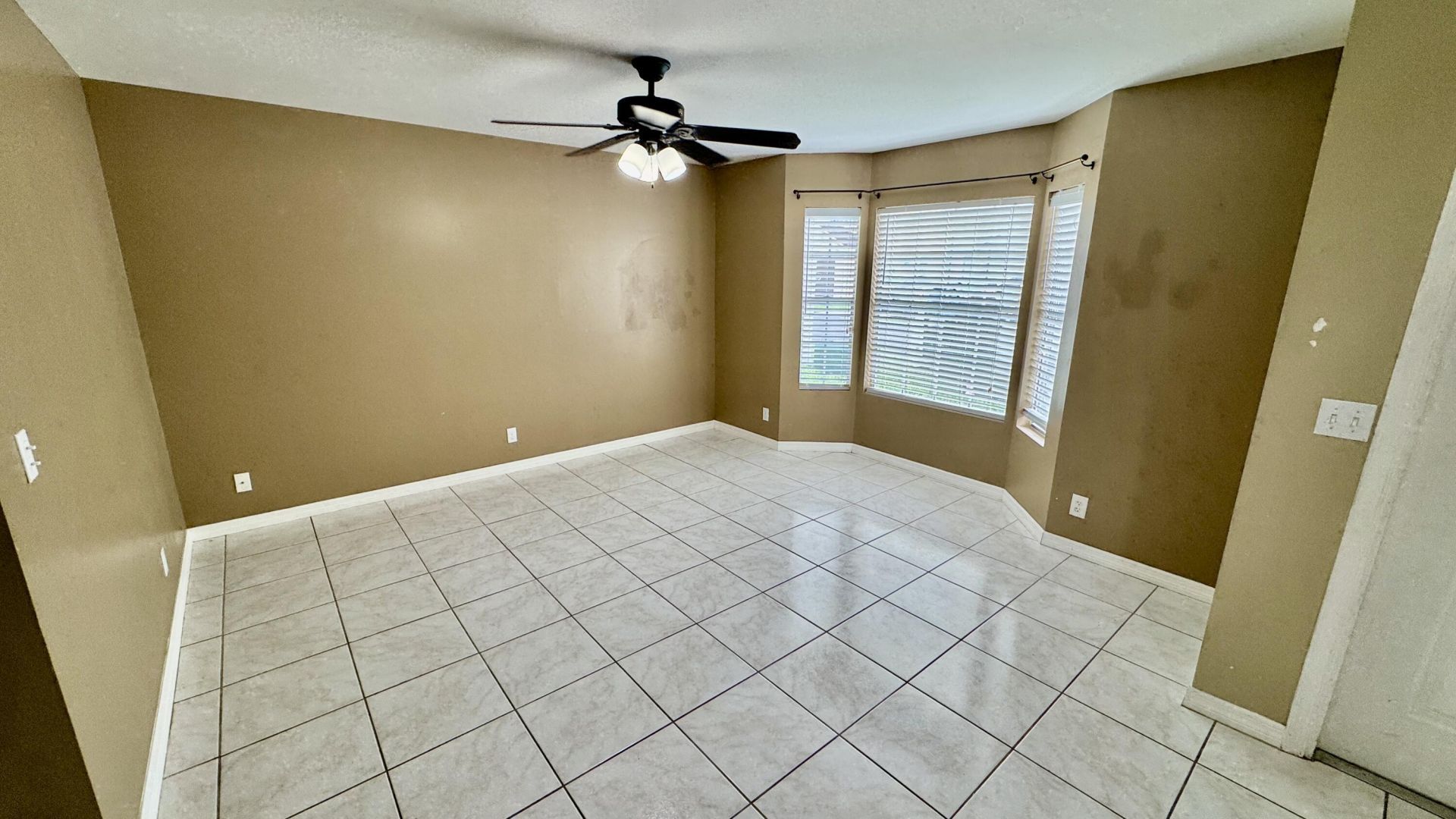 5885 Rambler Rose Way, West Palm Beach, FL 33415 Photo