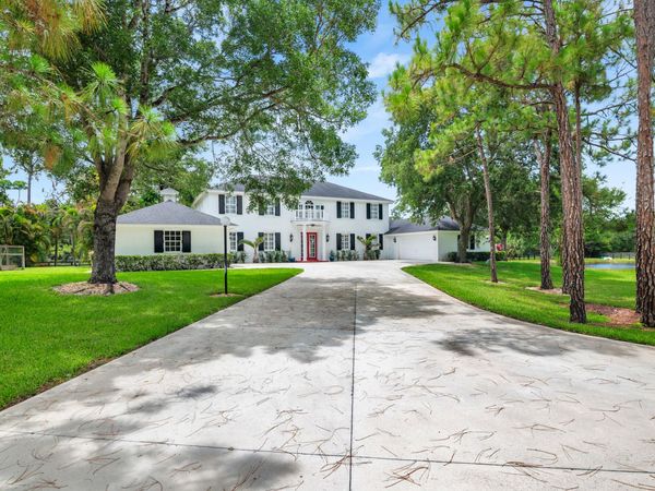 13230 Running Water Road, Palm Beach Gardens, FL 33418