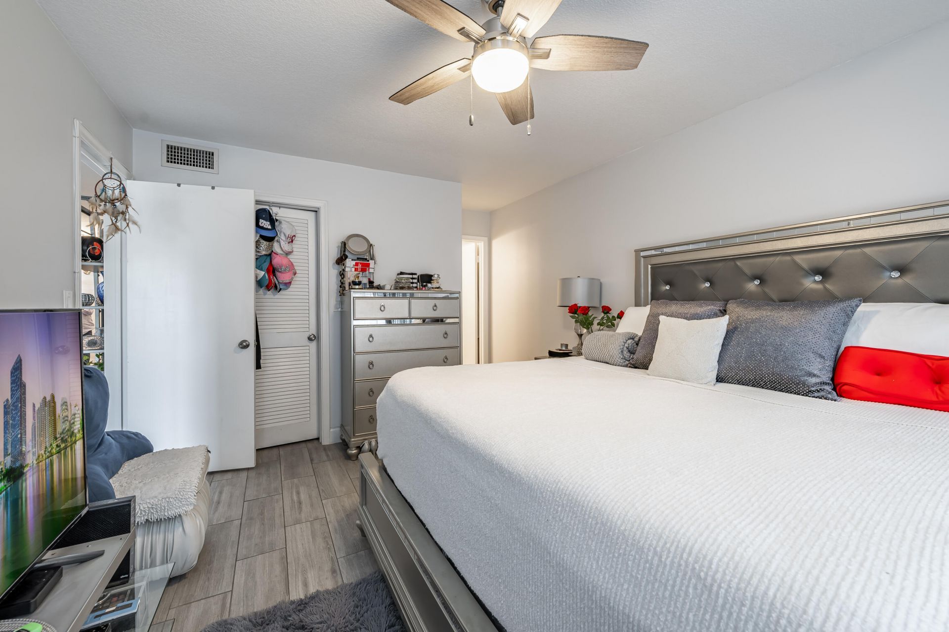 8911 S Hollybrook Boulevard, Unit 306, Pembroke Pines, FL 33025 Photo