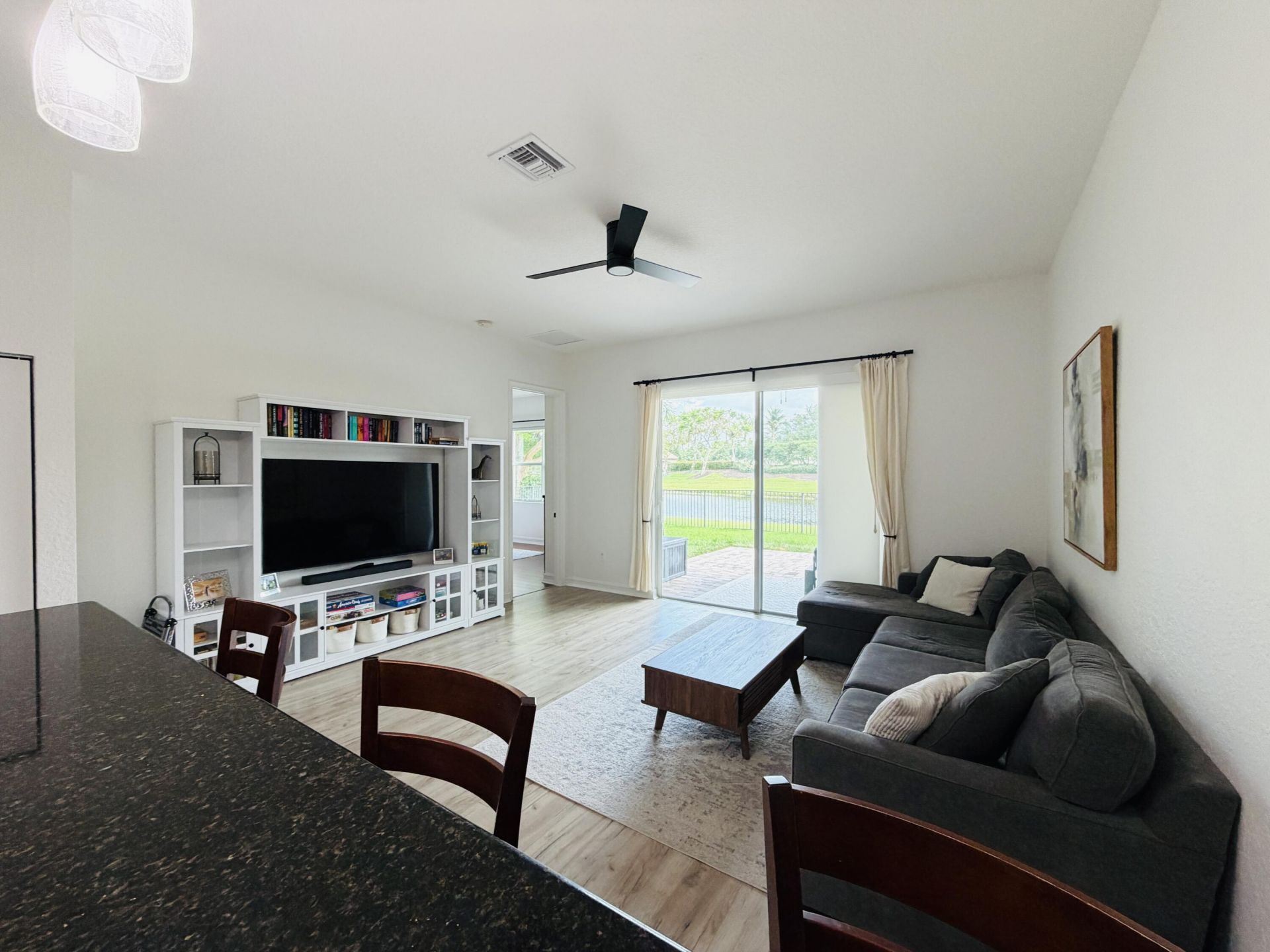 8469 Calabria Lakes Drive, Boynton Beach, FL 33473 Photo