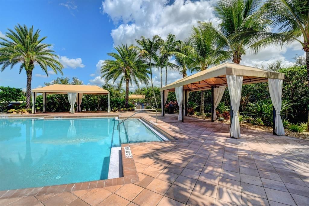 8469 Calabria Lakes Drive, Boynton Beach, FL 33473 Photo