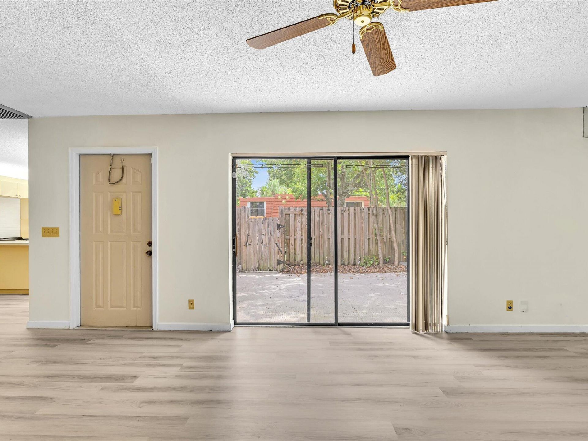 713 NW 99th Circle, Plantation, FL 33324 Photo