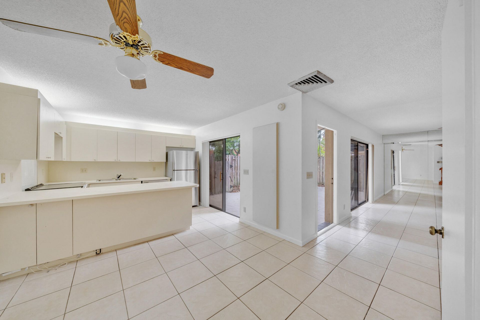 713 NW 99th Circle, Plantation, FL 33324 Photo