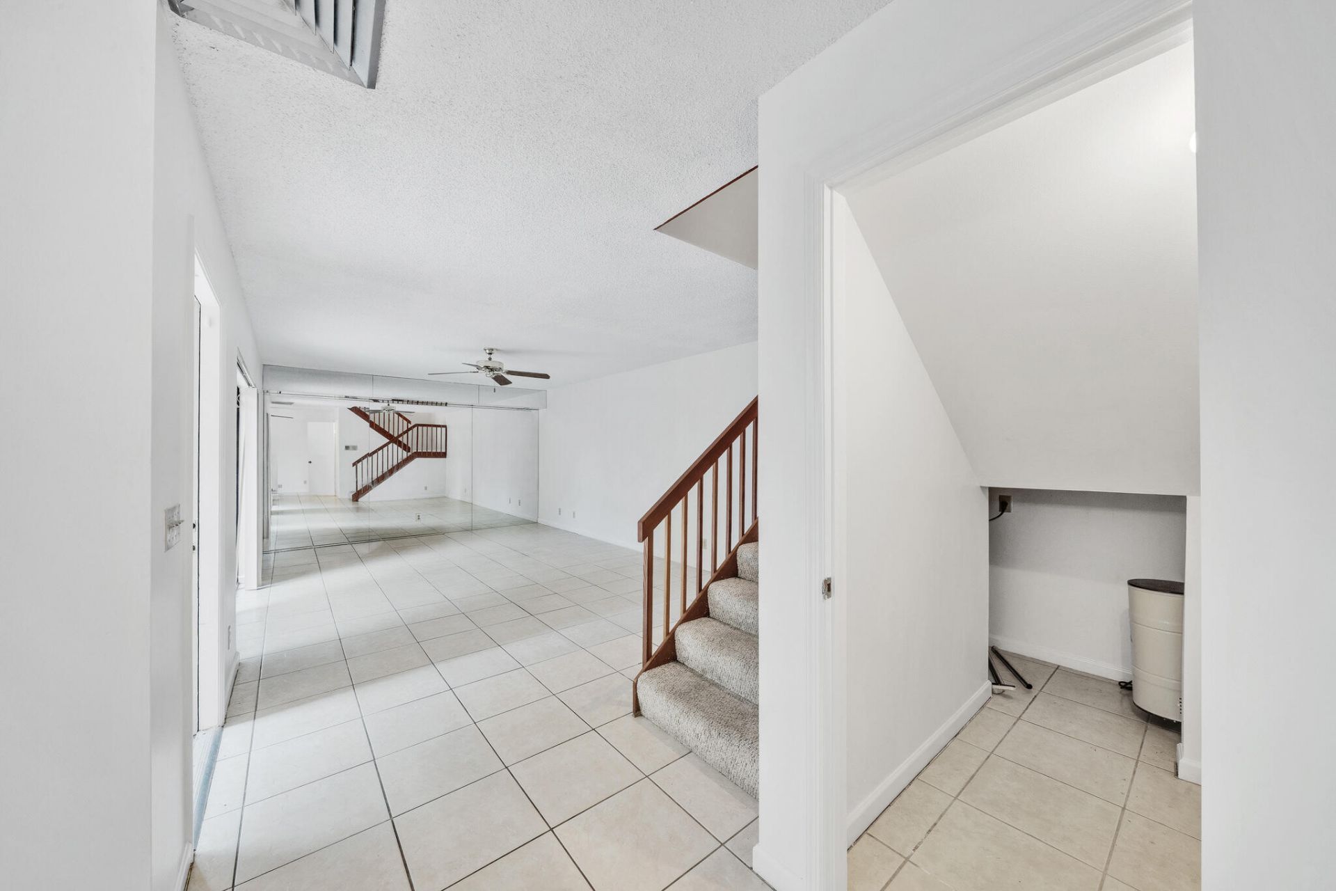 713 NW 99th Circle, Plantation, FL 33324 Photo
