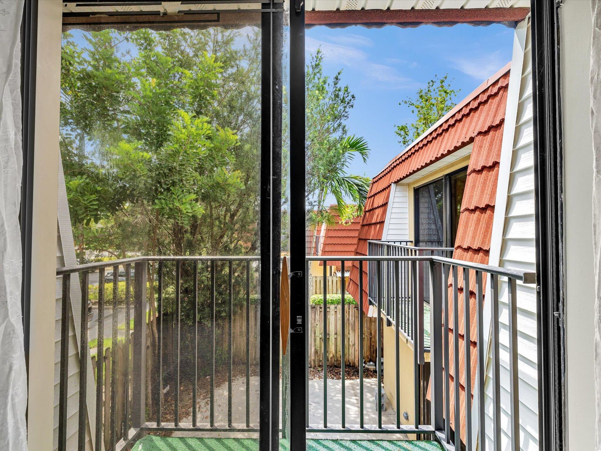 713 NW 99th Circle, Plantation, FL 33324 Photo