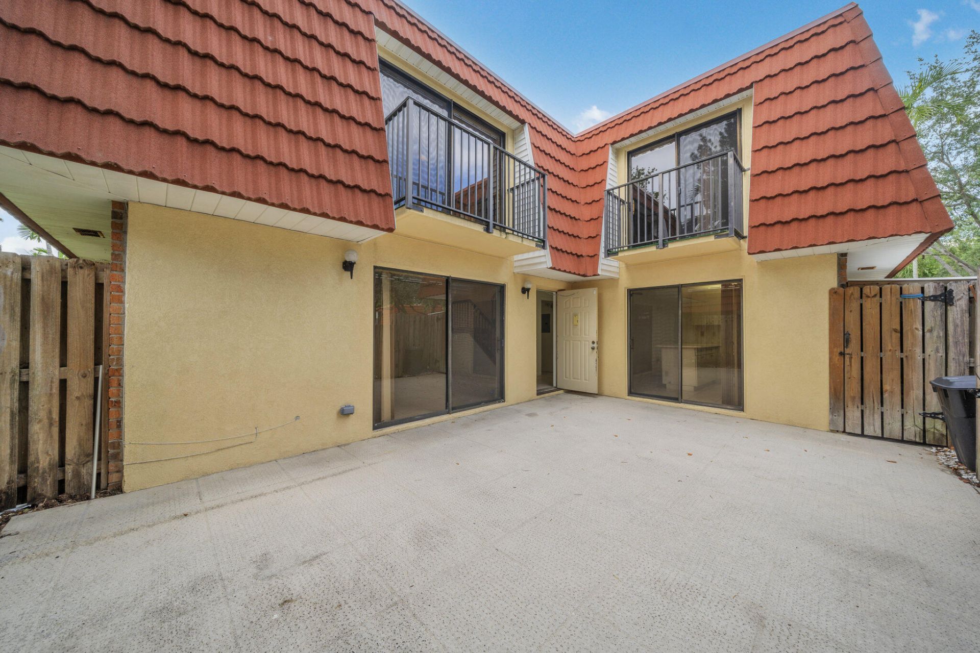 713 NW 99th Circle, Plantation, FL 33324 Photo