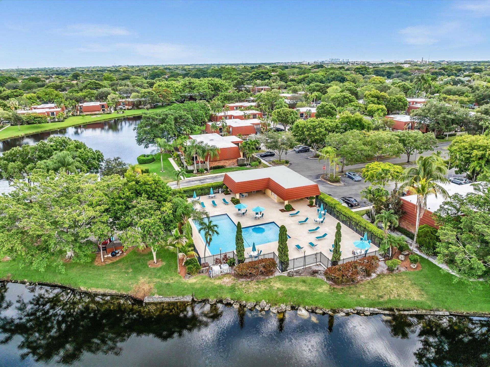 713 NW 99th Circle, Plantation, FL 33324 Photo