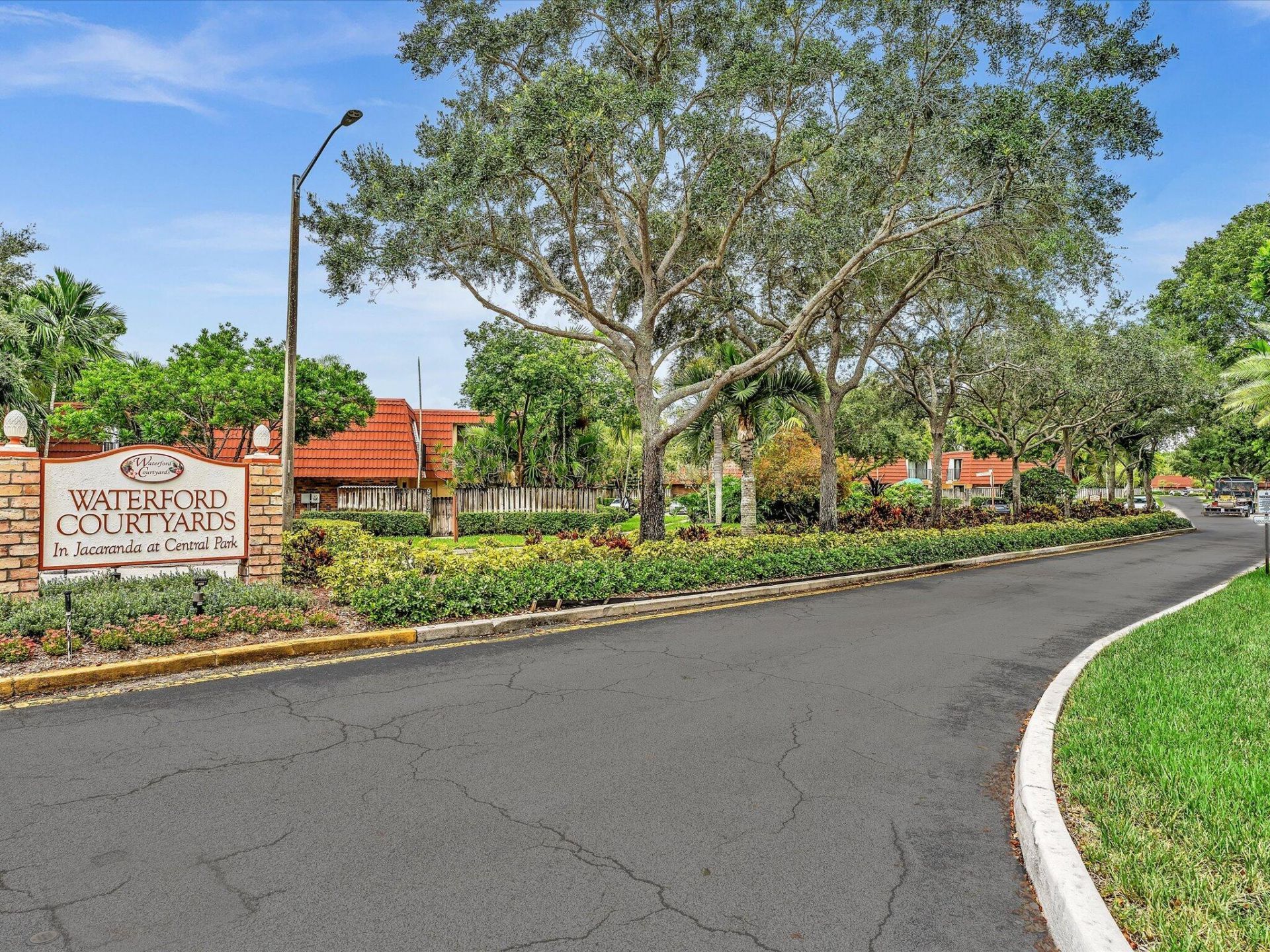 713 NW 99th Circle, Plantation, FL 33324 Photo