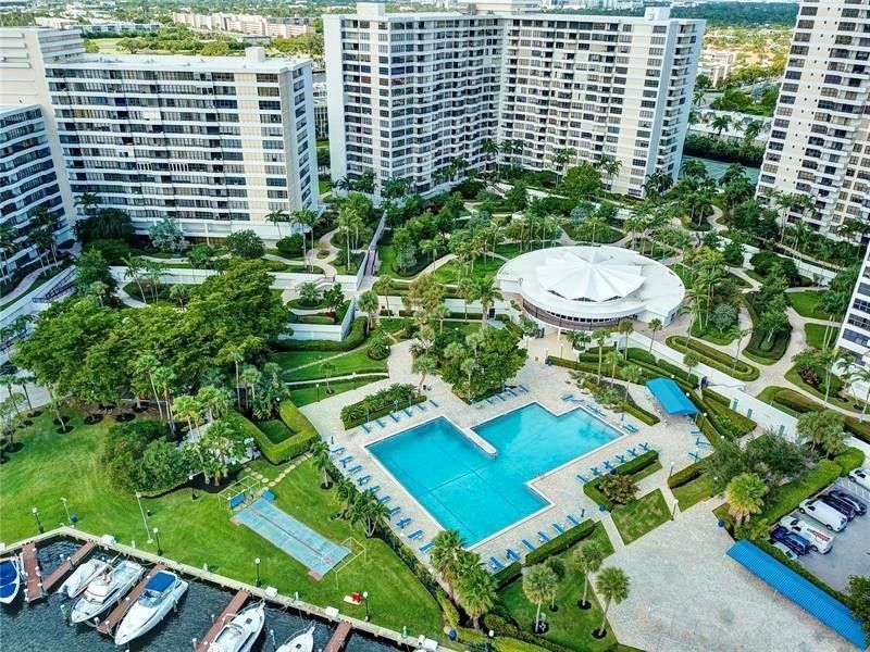 600 Three Islands Boulevard, Unit 1108, Hallandale Beach, FL 33009 Photo