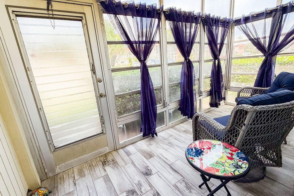 15 Vista Palm Lane, Unit 105, Vero Beach, FL 32962 Photo