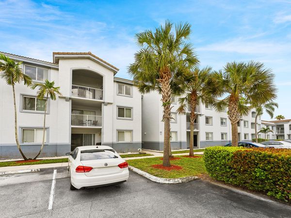 2640 S University Drive, Unit 309, Davie, FL 33328