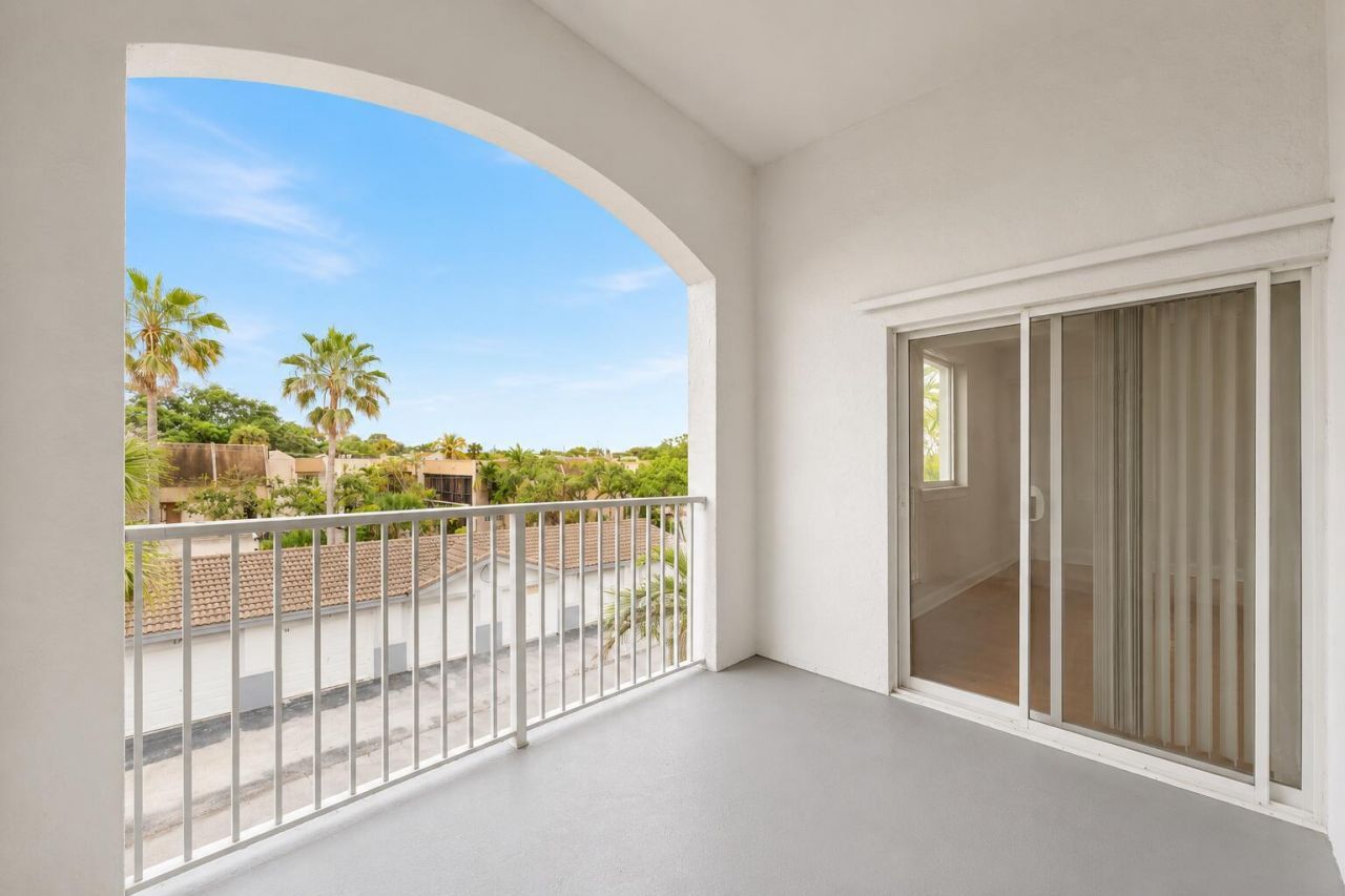 2640 S University Drive, Unit 309, Davie, FL 33328 Photo