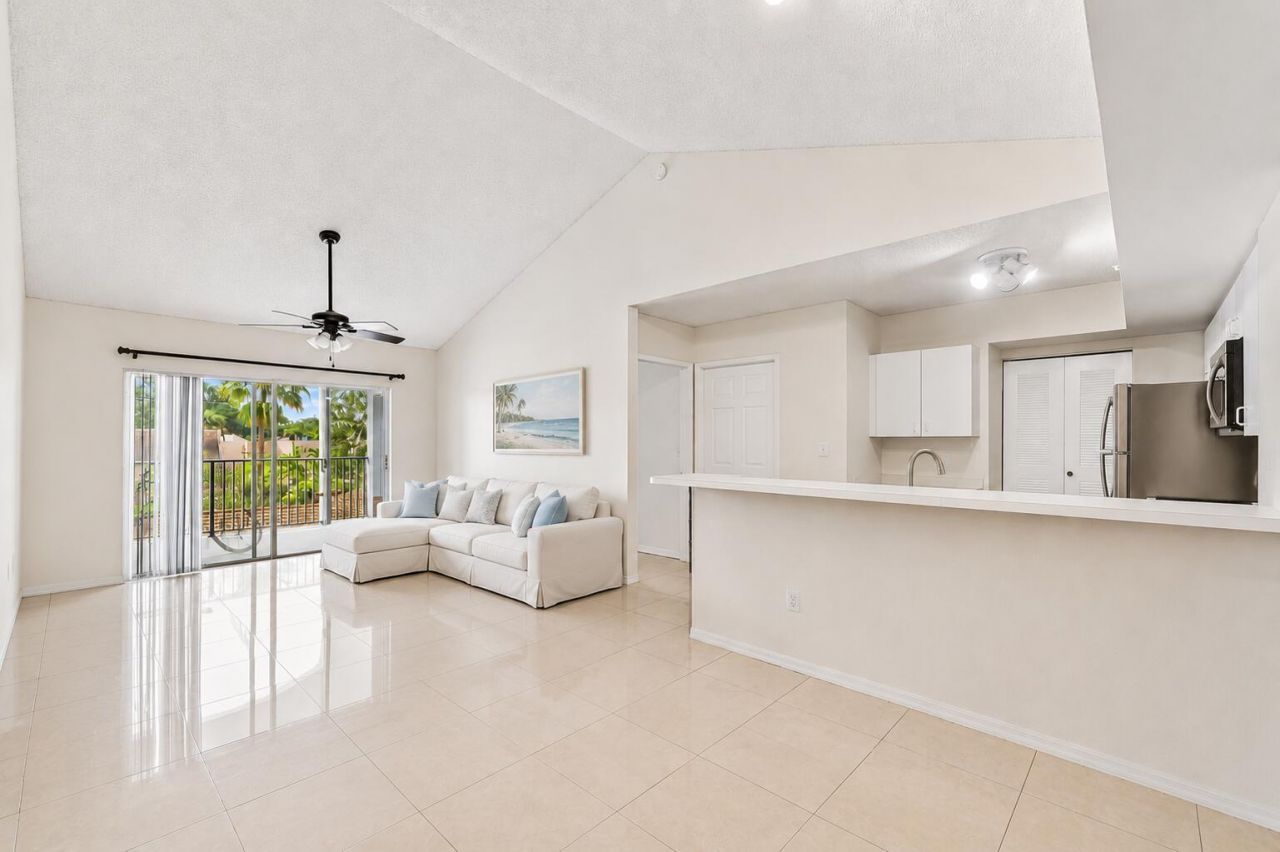 2640 S University Drive, Unit 309, Davie, FL 33328 Photo