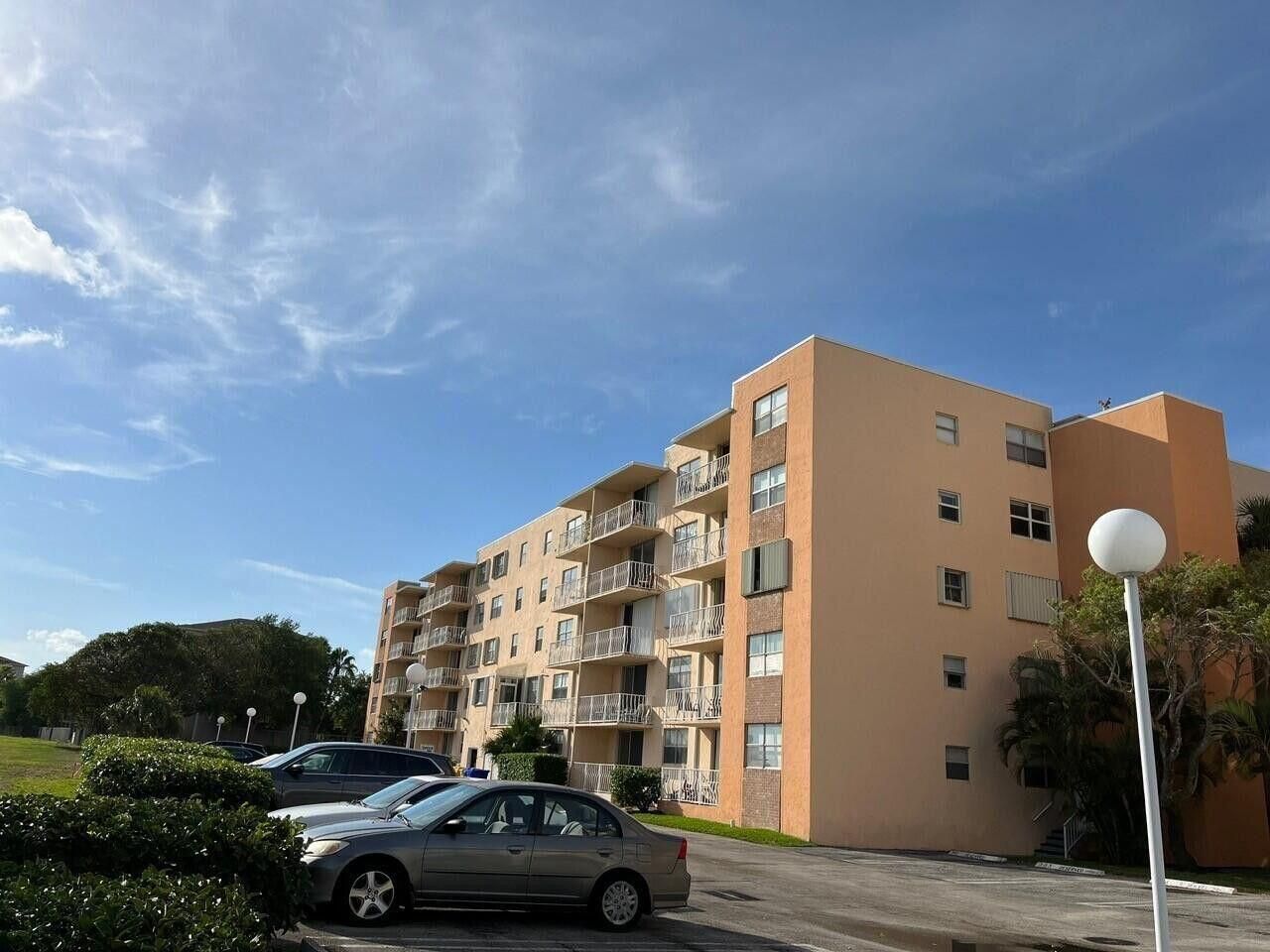 480 Executive Center Drive, Unit 4a, West Palm Beach, FL 33401 Photo