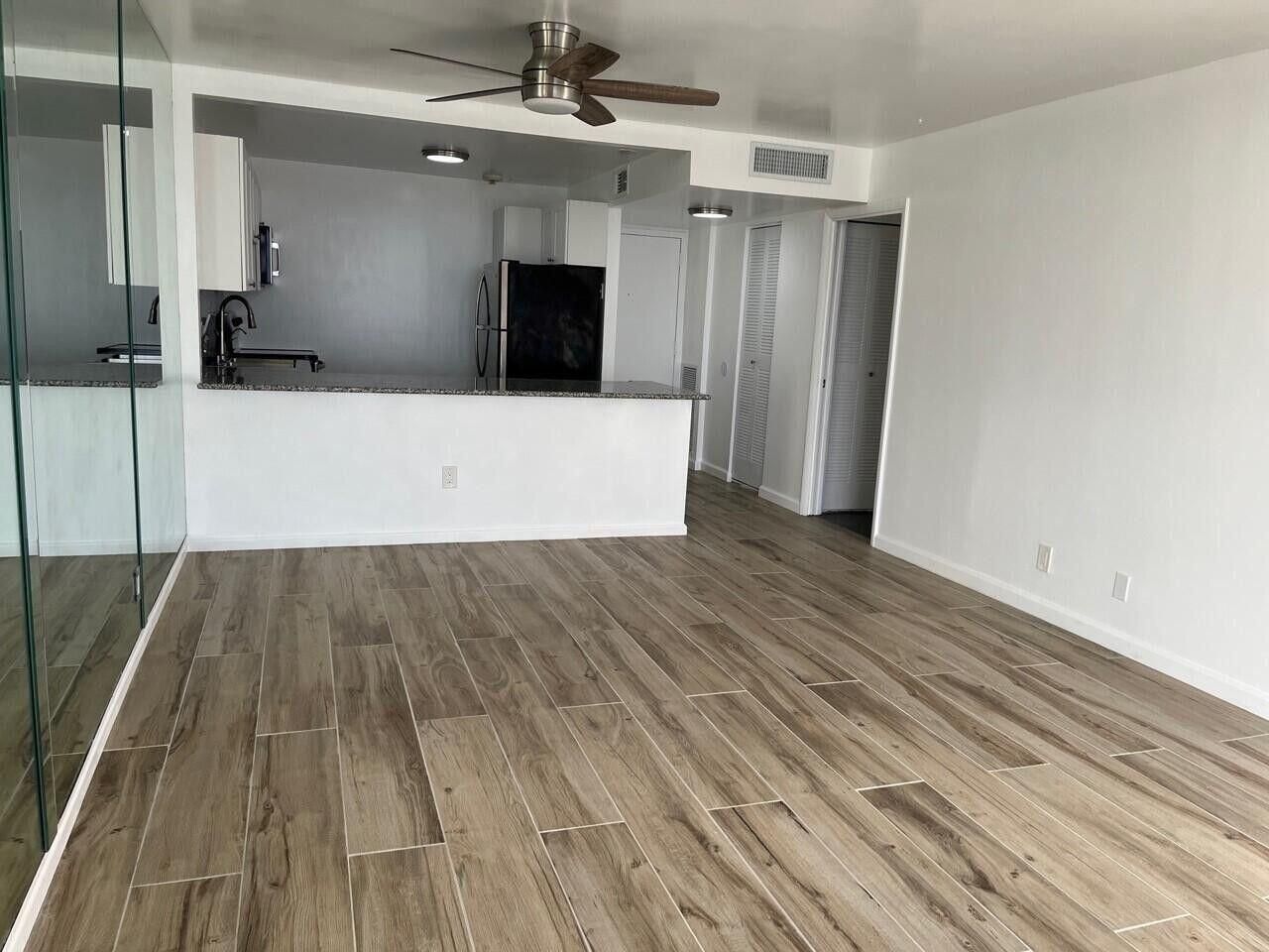480 Executive Center Drive, Unit 4a, West Palm Beach, FL 33401 Photo