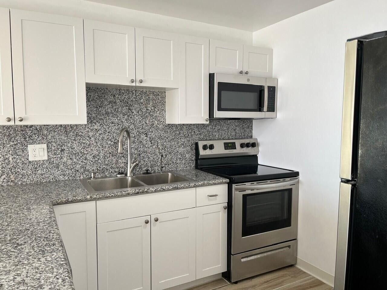 480 Executive Center Drive, Unit 4a, West Palm Beach, FL 33401 Photo