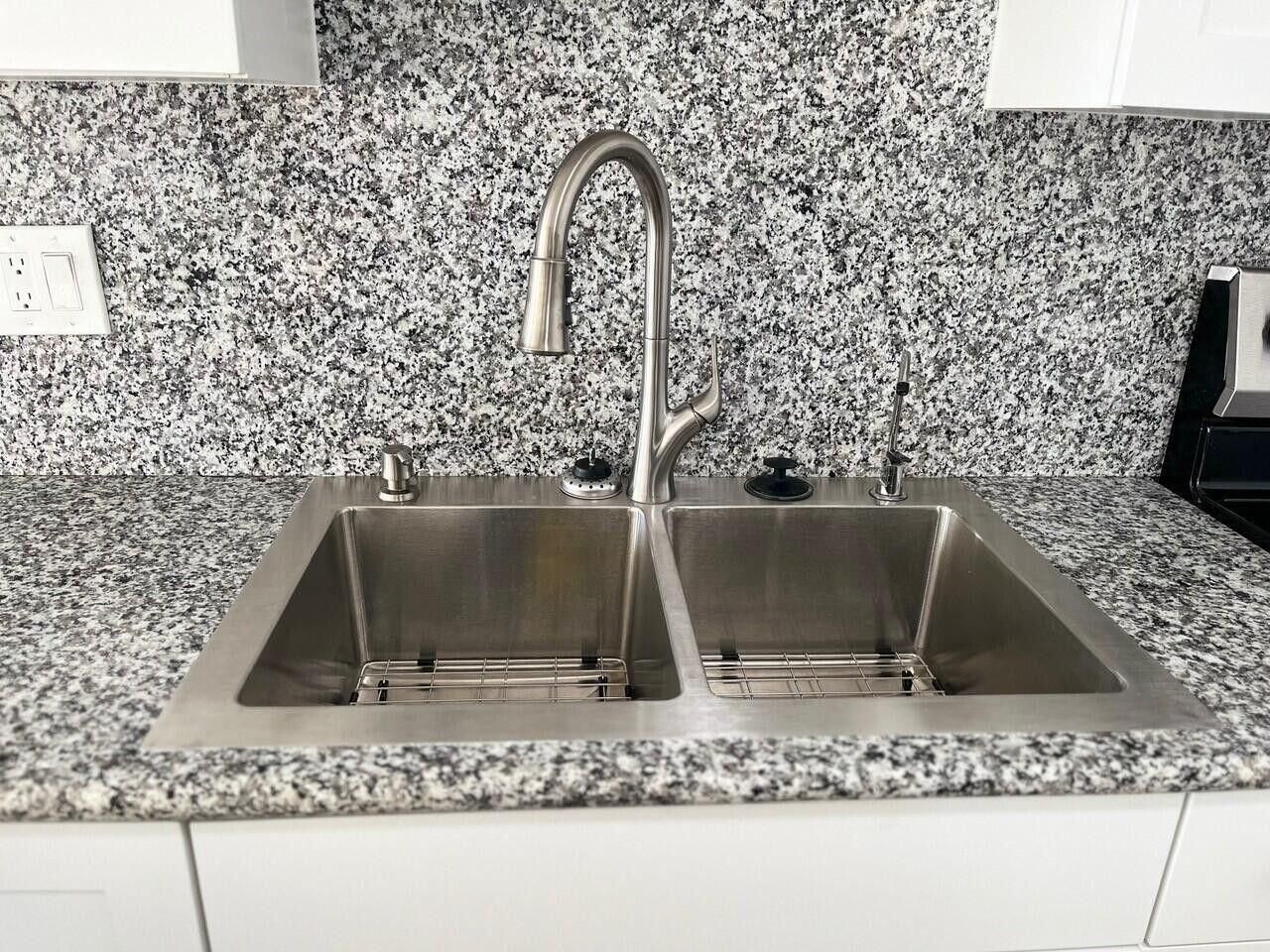 480 Executive Center Drive, Unit 4a, West Palm Beach, FL 33401 Photo