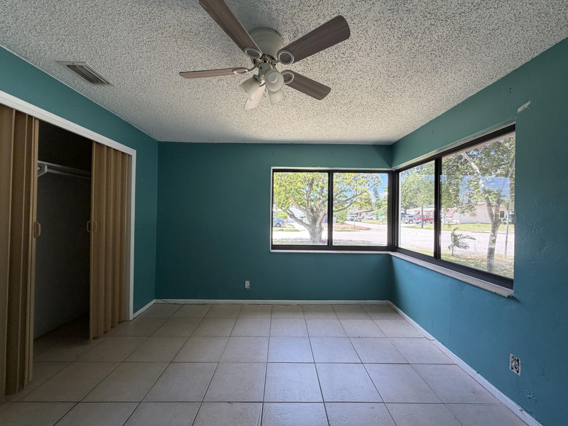 4250 NE 12th Avenue, Pompano Beach, FL 33064 Photo