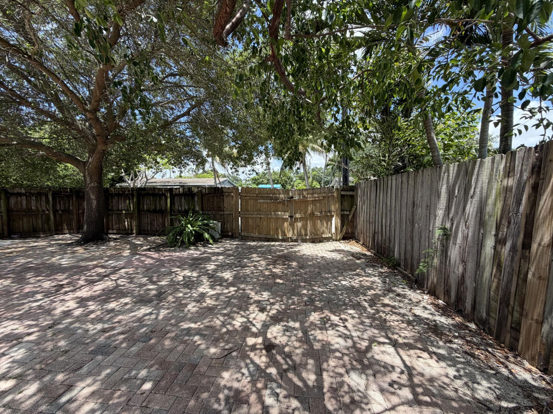 4250 NE 12th Avenue, Pompano Beach, FL 33064 Photo