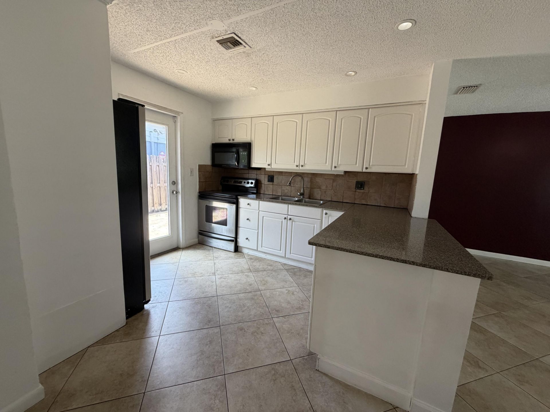 4250 NE 12th Avenue, Pompano Beach, FL 33064 Photo