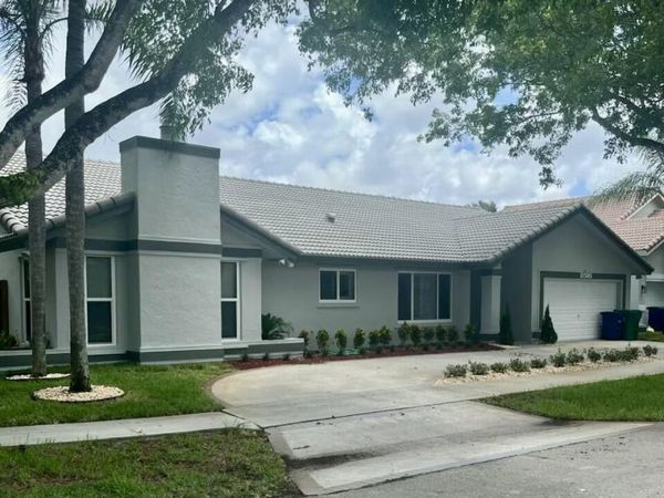 11595 S Quayside Drive, Cooper City, FL 33026