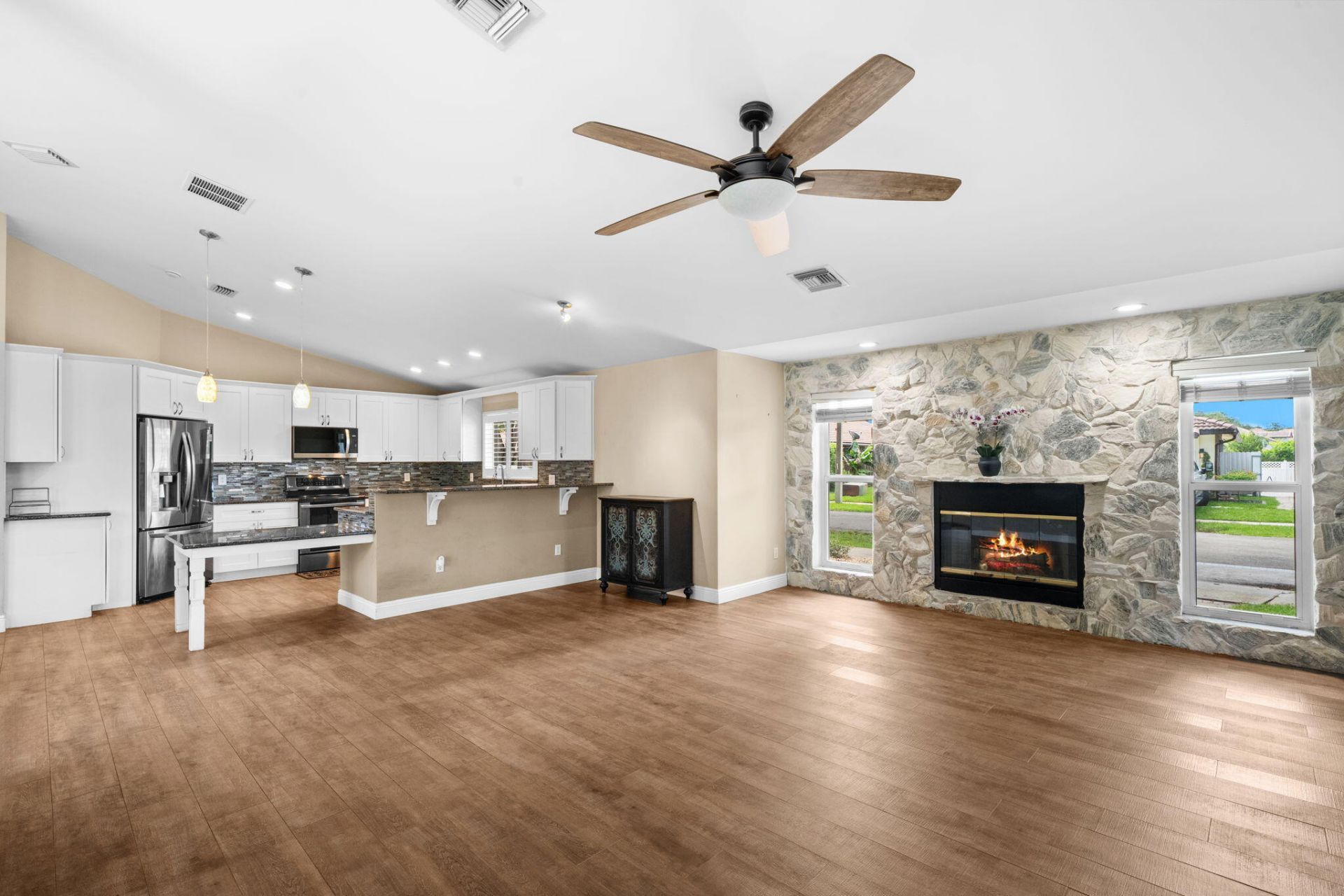11595 S Quayside Drive, Cooper City, FL 33026 Photo