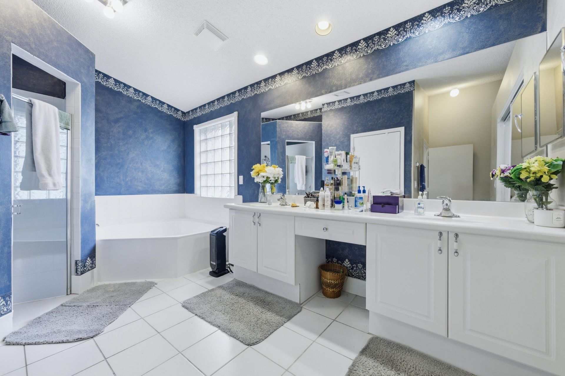 5317 Oakmont Village Circle, Lake Worth, FL 33463 Photo
