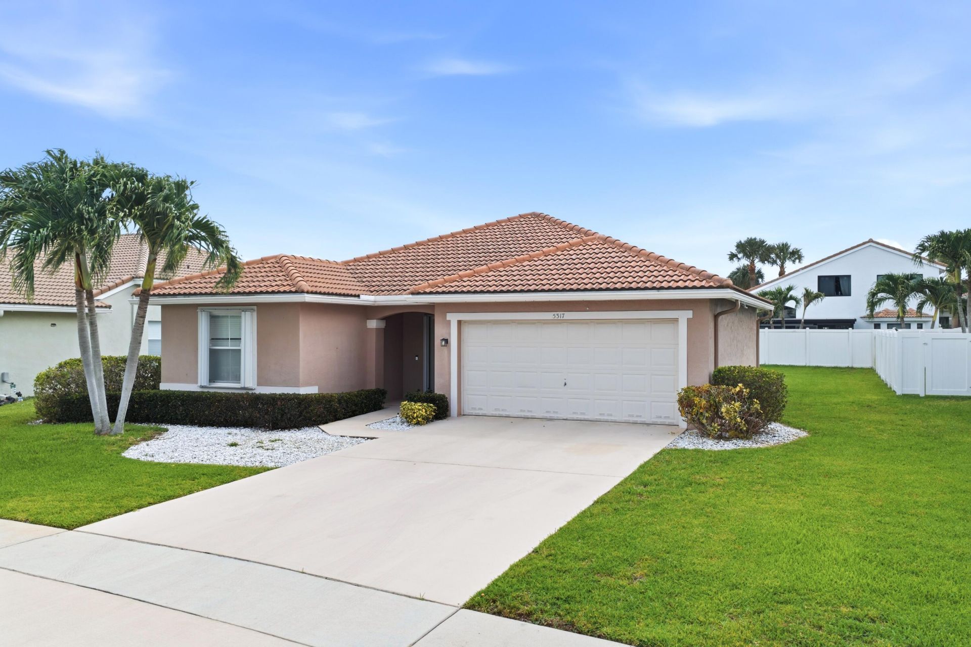 5317 Oakmont Village Circle, Lake Worth, FL 33463 Photo