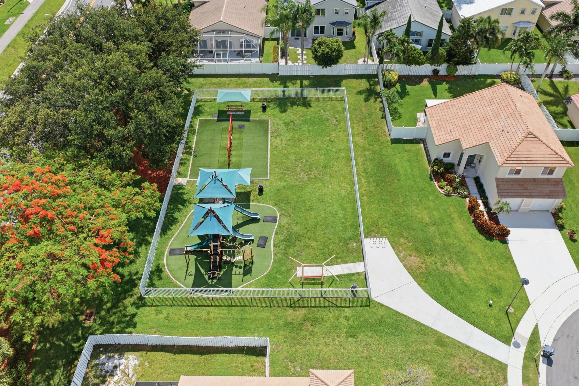 5317 Oakmont Village Circle, Lake Worth, FL 33463 Photo