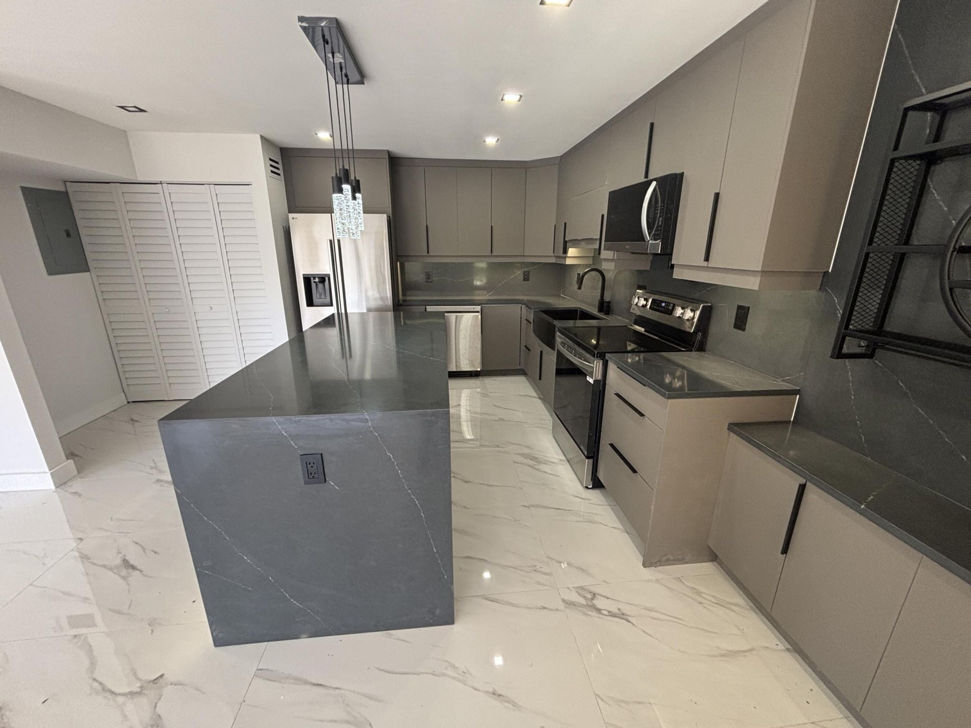 4695 Sable Pine Circle, Unit C2, West Palm Beach, FL 33417 Photo
