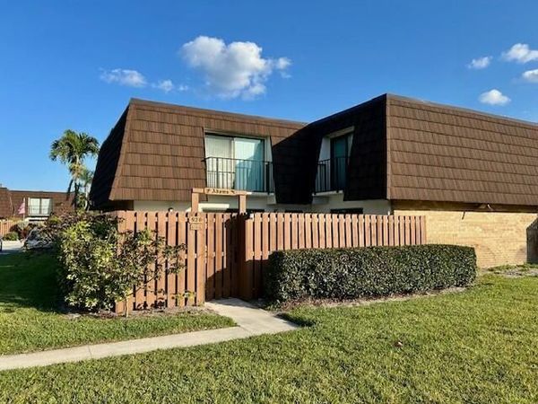 6166 SE Riverboat Drive, Unit 926, Stuart, FL 34997