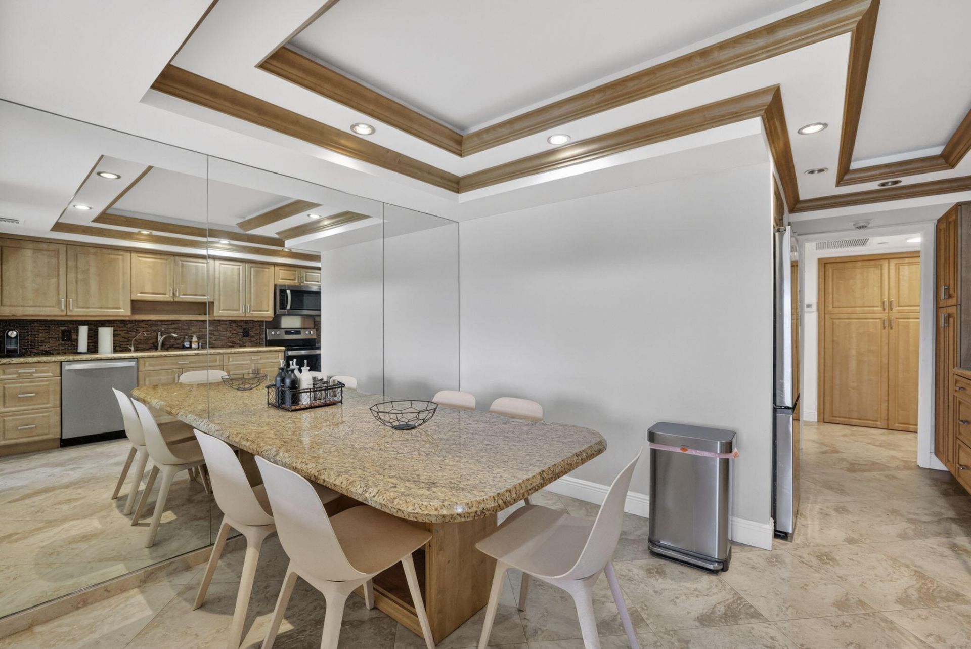 4900 N Ocean Boulevard, Unit 512, Lauderdale by the Sea, FL 33308 Photo