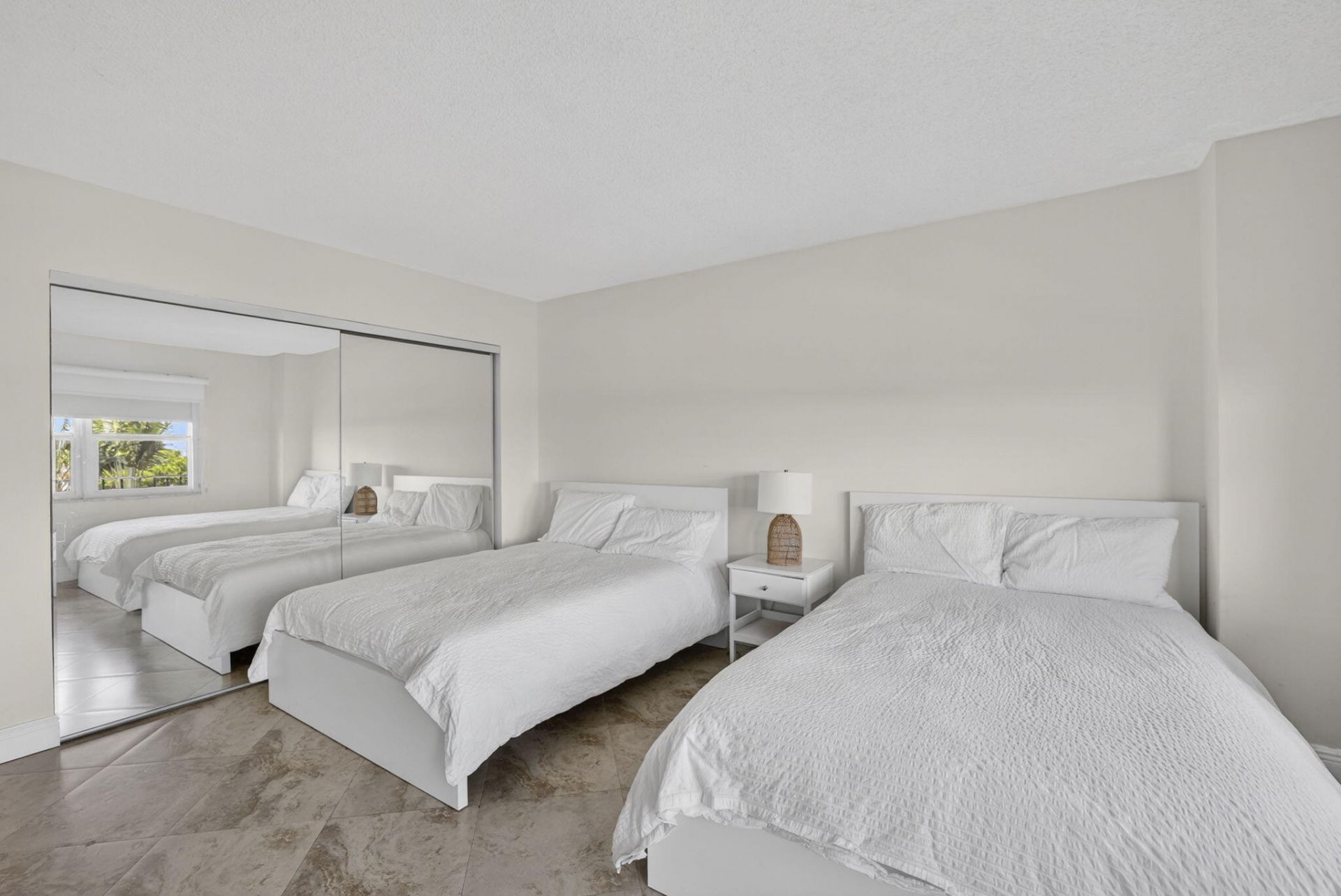 4900 N Ocean Boulevard, Unit 512, Lauderdale by the Sea, FL 33308 Photo