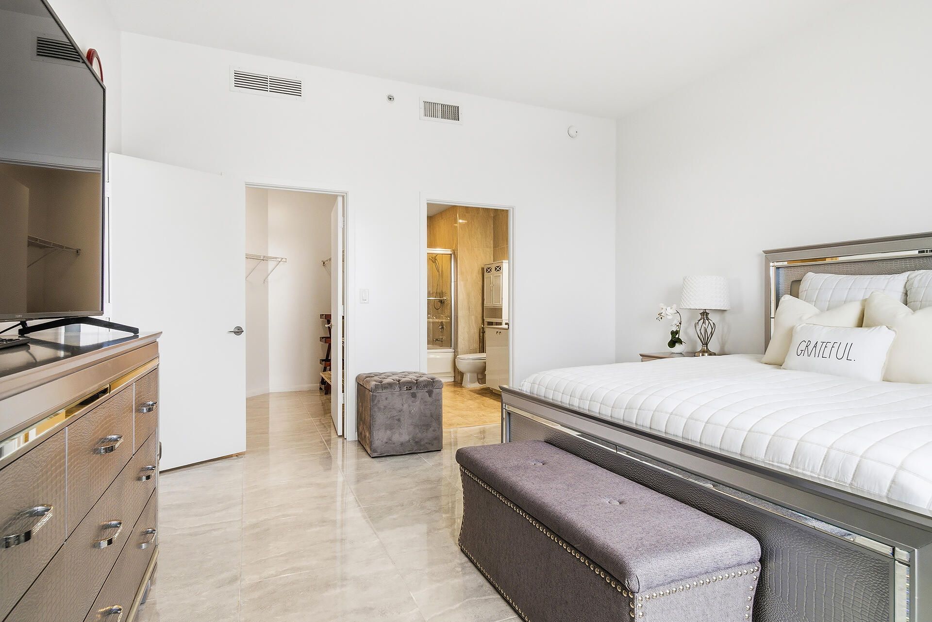 1551 N Flagler Drive, Unit Lph 11, West Palm Beach, FL 33401 Photo