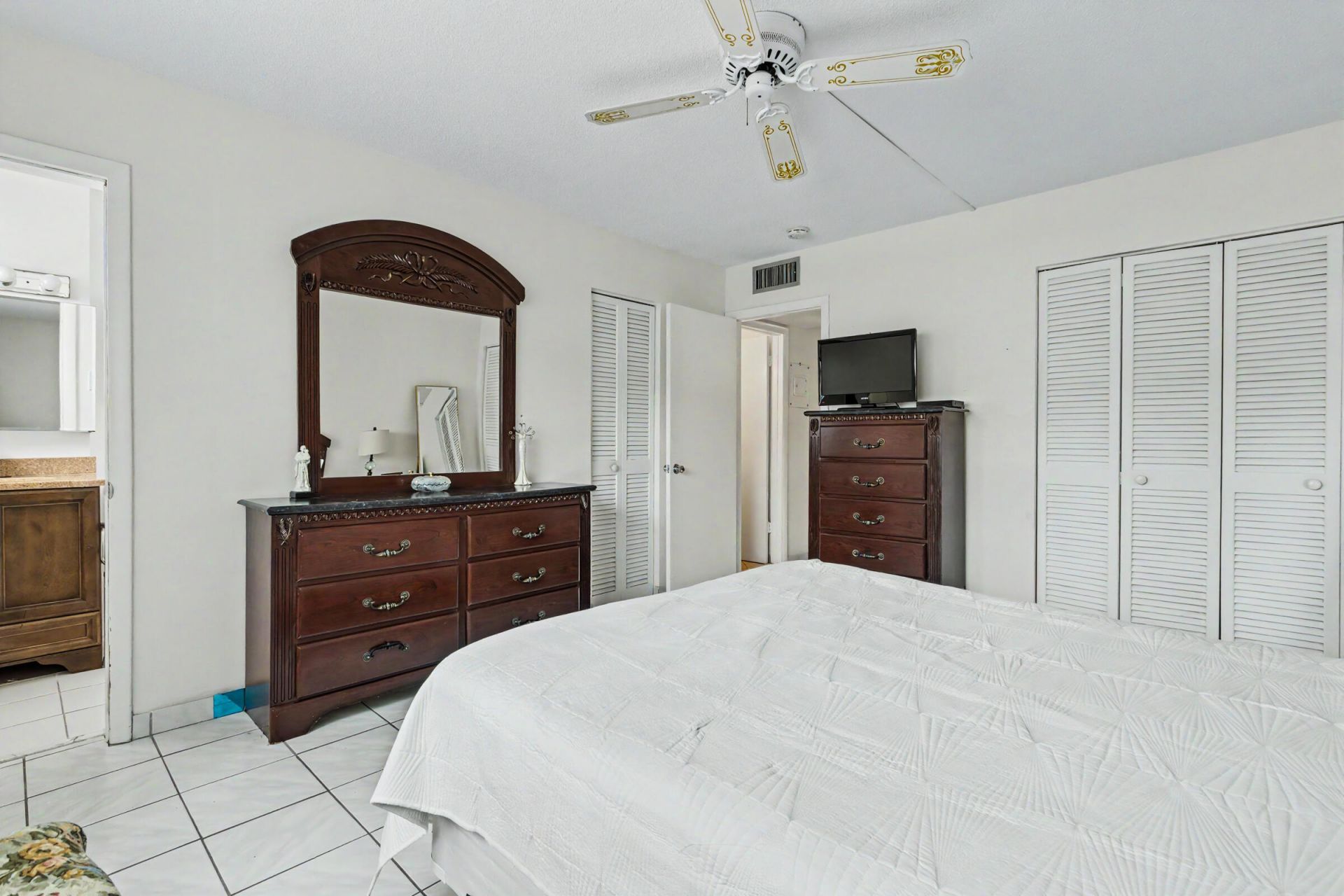 5300 Washington Street, Unit E208, Hollywood, FL 33021 Photo