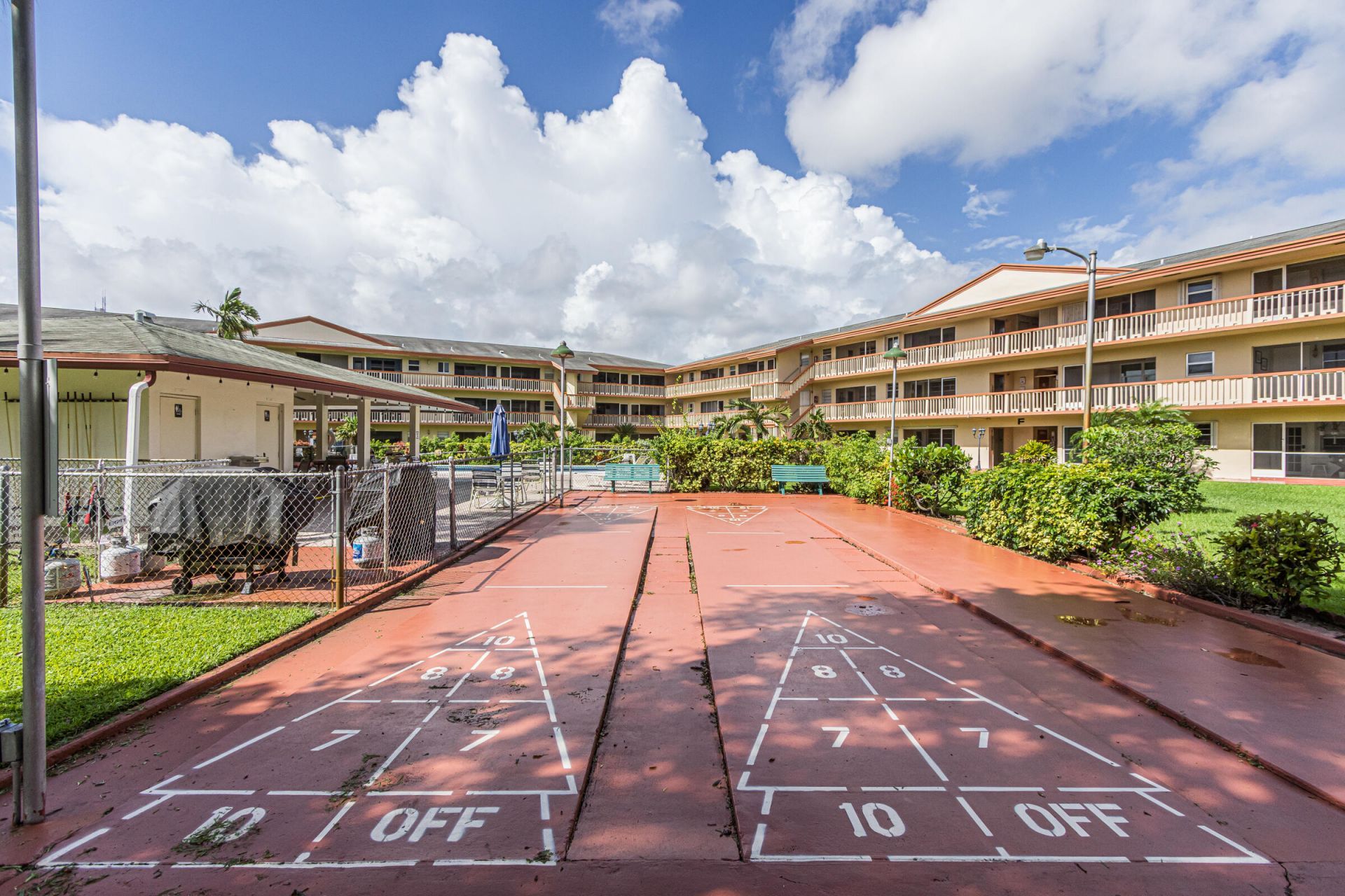 5300 Washington Street, Unit E208, Hollywood, FL 33021 Photo