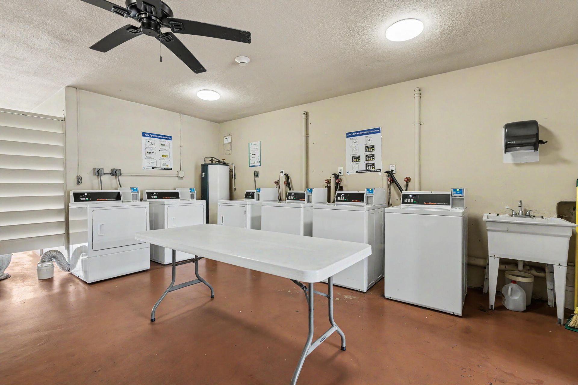 5300 Washington Street, Unit E208, Hollywood, FL 33021 Photo