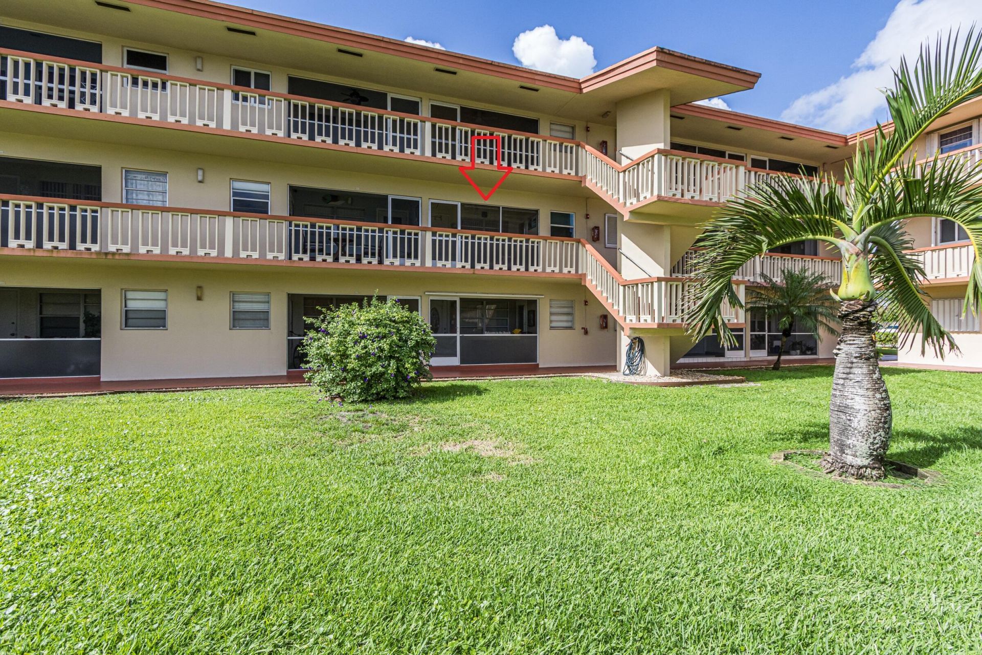 5300 Washington Street, Unit E208, Hollywood, FL 33021 Photo