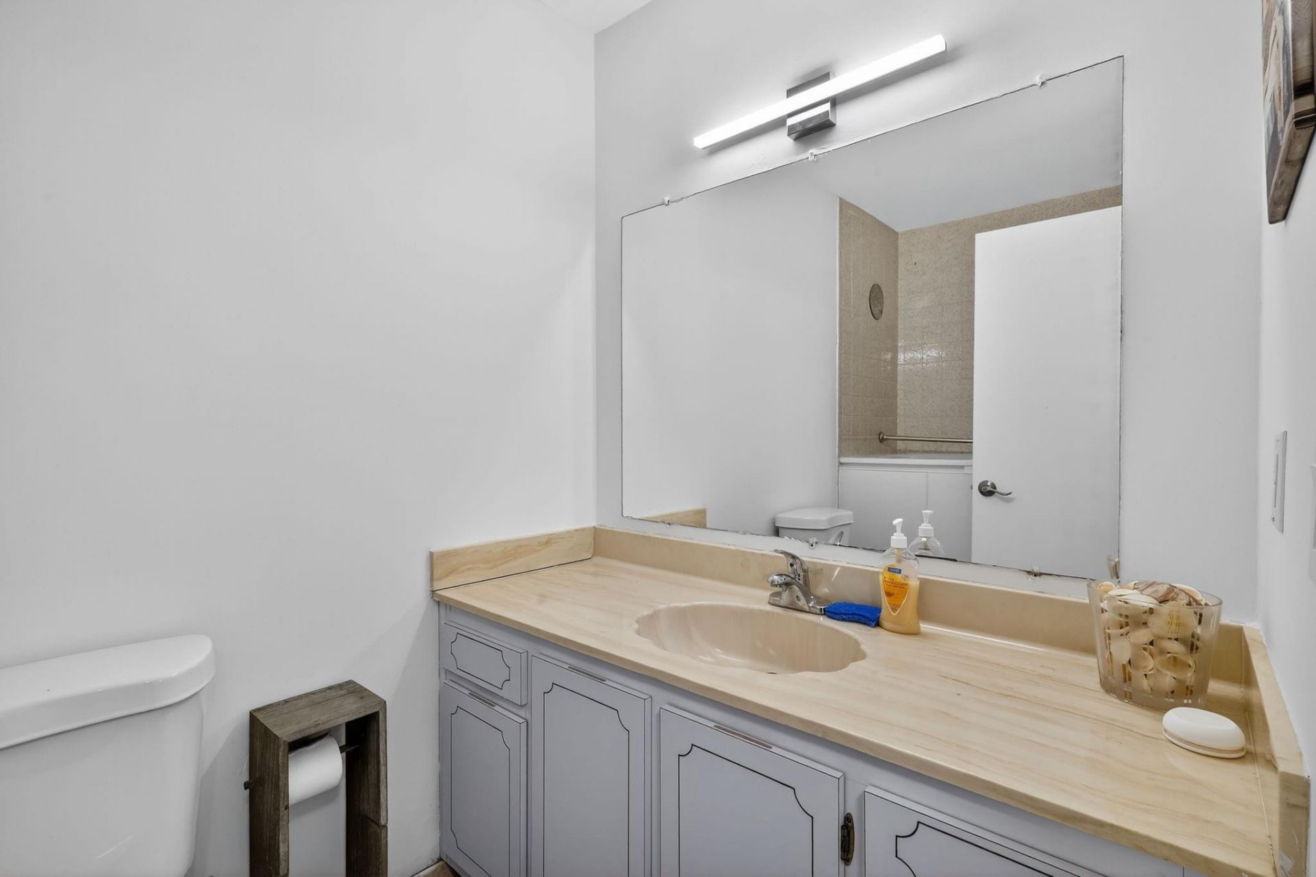 448 Franconia Circle, Unit B, Lake Worth, FL 33467 Photo