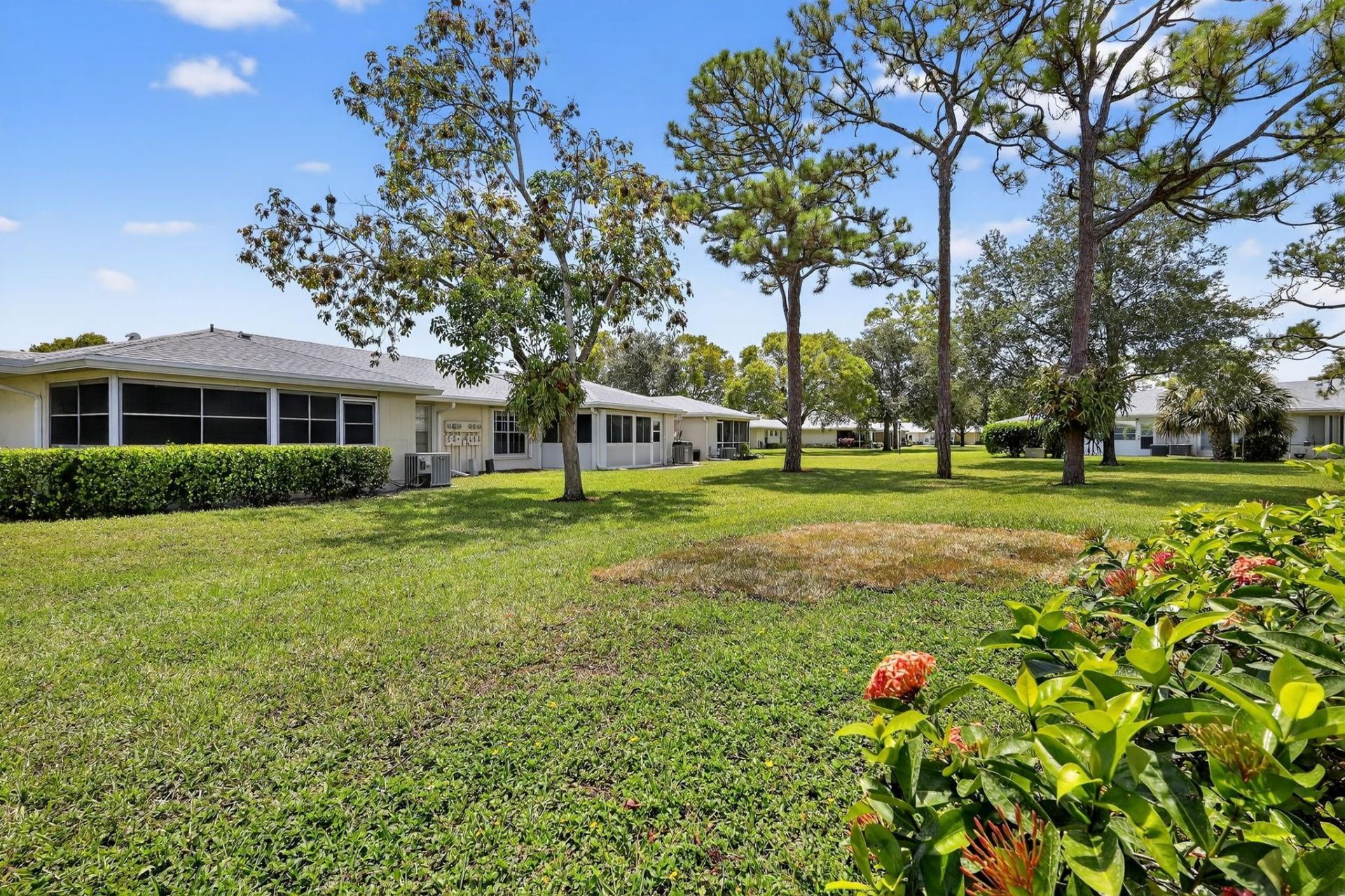 448 Franconia Circle, Unit B, Lake Worth, FL 33467 Photo
