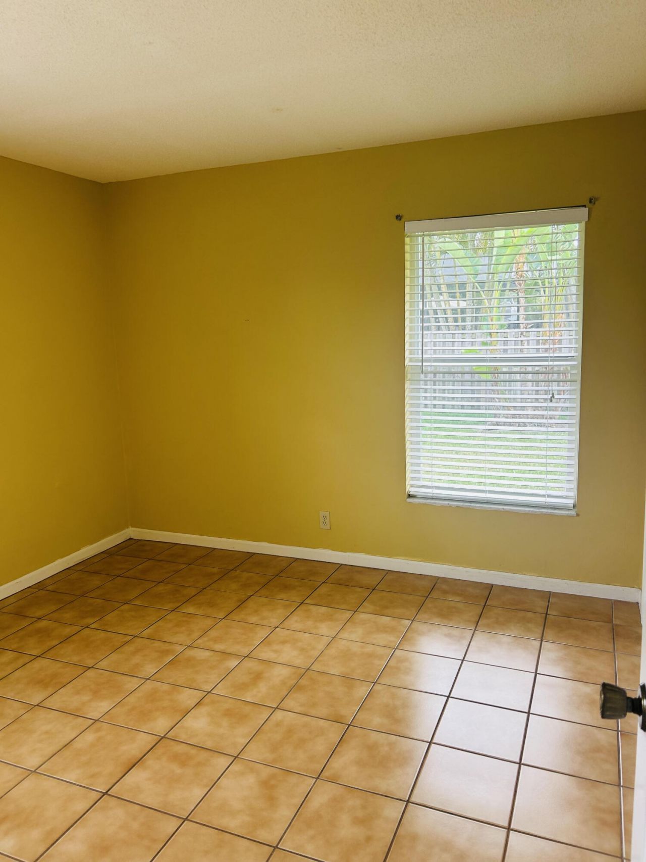 121 W Cypress Road, Greenacres, FL 33467 Photo