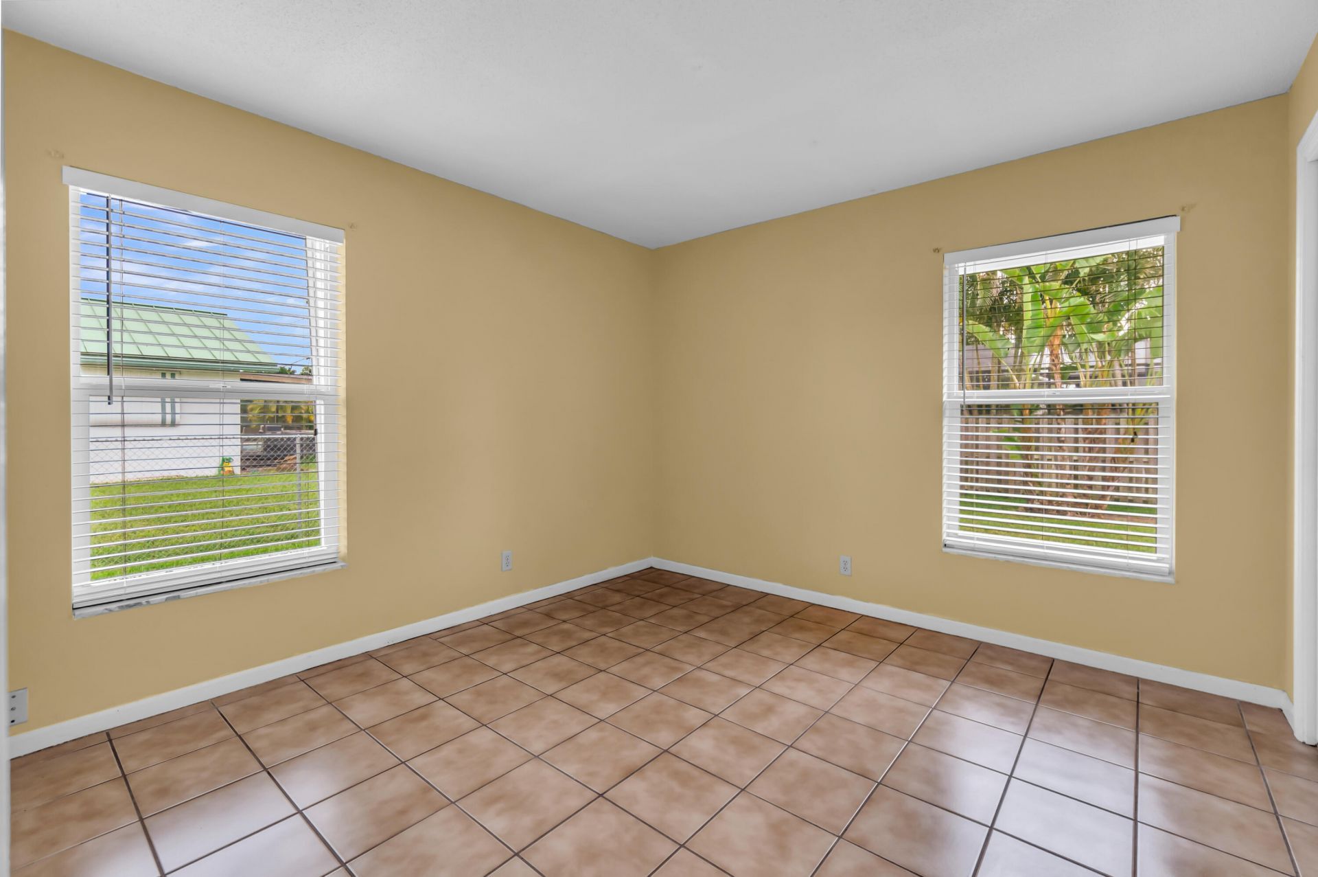 121 W Cypress Road, Greenacres, FL 33467 Photo