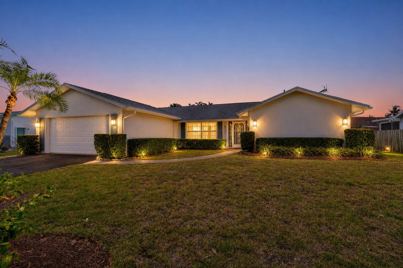 121 W Cypress Road, Greenacres, FL 33467 Photo