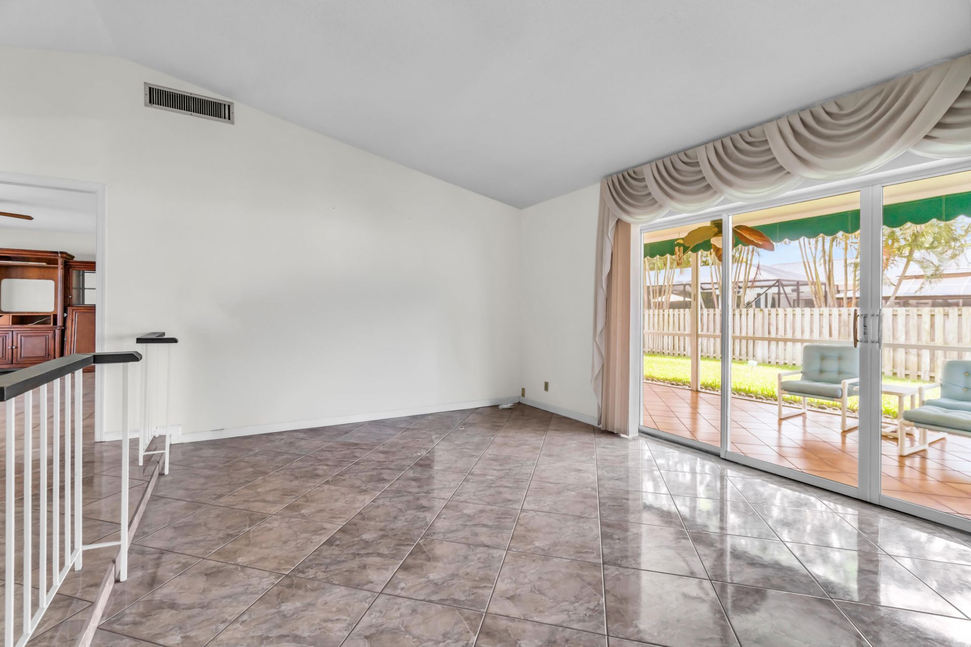 121 W Cypress Road, Greenacres, FL 33467 Photo