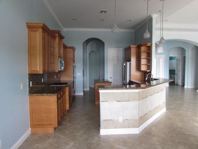 12109 SW Aventino Drive, Port Saint Lucie, FL 34987 Photo