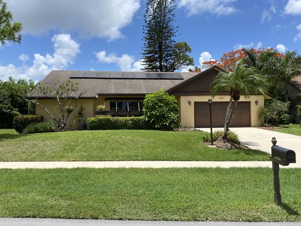 5217 Chelan Cove, Lake Worth, FL 33467