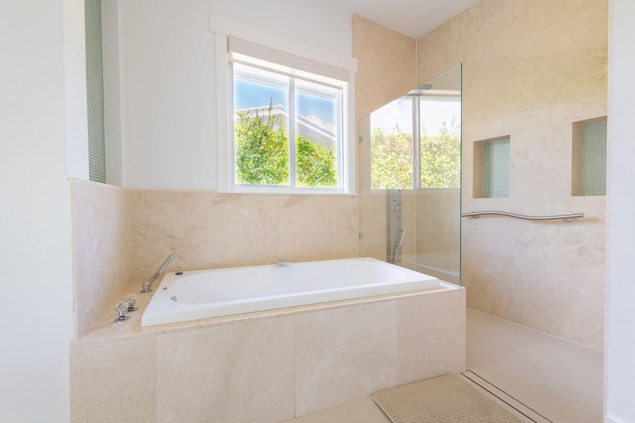 770 NE 6th Street, Boca Raton, FL 33432 Photo
