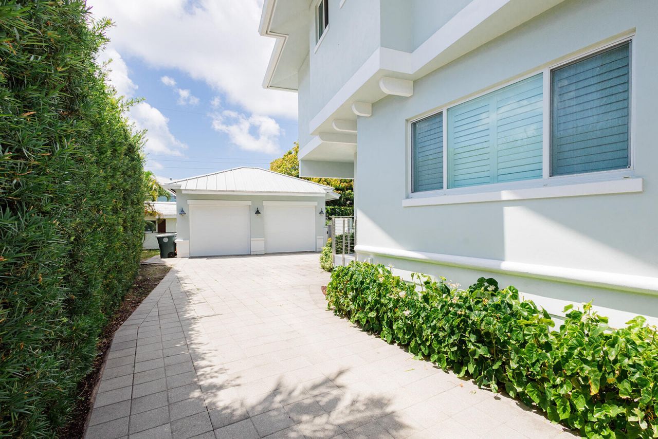 770 NE 6th Street, Boca Raton, FL 33432 Photo