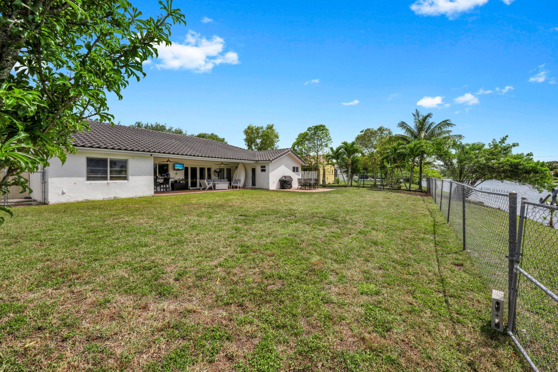 5791 Hawkes Bluff Avenue, Davie, FL 33331 Photo