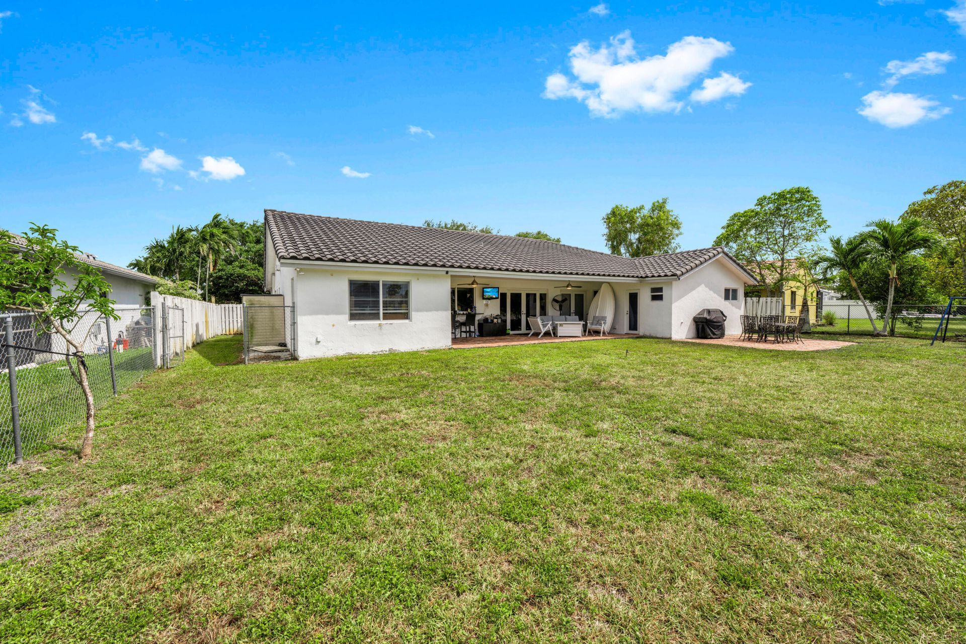 5791 Hawkes Bluff Avenue, Davie, FL 33331 Photo